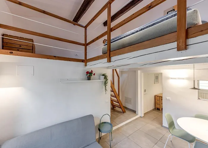 Vicolo Piazza Liberta-centro * فلورنس
